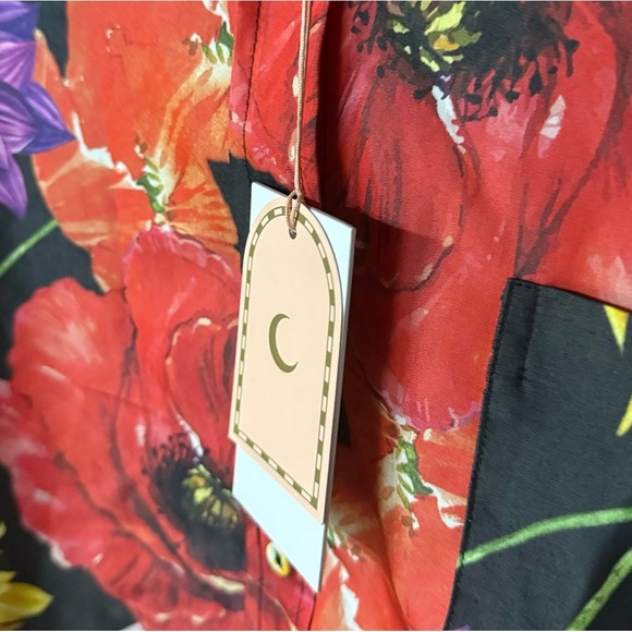 NEW NWT The Wolf Gang Bold Romantic Noir Floral Button Down M Valentines Day - Picture 7 of 13
